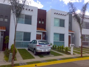  Avisos dse propiedades en Mexico en Morelia |  Casa Seminueva en Bonanza Resid., 2 habitaciones