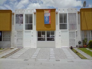  Avisos dse propiedades en Mexico en Tijuana |  $330,000 ACEPTO CONTADO, BANCARIO, INFONAVIT Y FOVISSSTE, 2 REC&aacute;MARAS, 1 BA&Ntilde;O, 2 PISOS, PASEOS DEL FLORIDO NUEVA