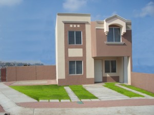  Avisos dse propiedades en Mexico en Tijuana |  $625,000 ACEPTO FOVISSSTE, INFONAVIT Y BANCARIO, 3 REC&aacute;MARAS, 2 BA&Ntilde;OS, ESTACIONAMIENTO 2 AUTOS, BARDEADA, REJA ELECTRICA