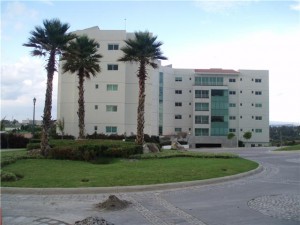 Ranulfo Corona Lopez Avisos dse propiedades en Mexico en Puebla |  Vendo Departamento de Lujo, La Vista Country Club