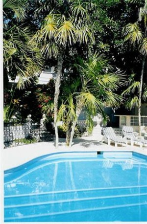 roberto Avisos dse propiedades en Mexico en Cuernavaca |  casa de fin de semana, casa disponible