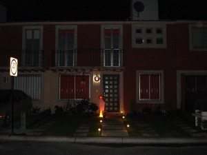 CLAUDIA HERNANDEZ Avisos dse propiedades en Mexico en Toluca |  URGE!! VENDO CASA NUEVA CON EXCELENTES ACABADOS, A 25 MIN DE SANTA FE ESTILO TOSCANO