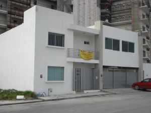 eliot Avisos dse propiedades en Mexico en Monterrey |  Rento OFICINA, cerca del tec de mty