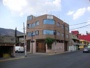 francisco camacho medina Avisos dse propiedades en Mexico en Gustavo A. Madero |  BONITO EDIFICIO SE RENTA, EXELENTE PARA NEGOCIO