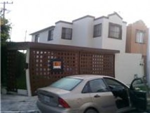 alejnadro Avisos dse propiedades en Mexico en Guadalupe |  VENTA CASA MISION SANTA FE GUADALUPE NUEVO LEON, hermosa casa en venta