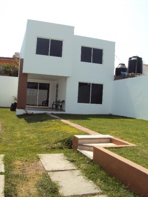 Alba V&eacute;lez Avisos dse propiedades en Mexico en Cuautla |  DESEA COMPRAR O VENDER; CASA O TERRENO EN CUAUTLA, MORELOS?, GESTORIA BIENES RAICES VELEZ