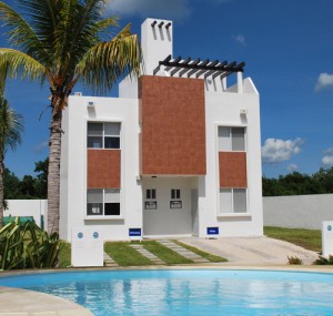 MARCO GASCA Avisos dse propiedades en Mexico en Playa del Carmen |  RENTO CASA 2 RECAMARAS EN PLAYA DEL CARMEN, CALLE PRIVADA EN ESQUINA AL FINAL DE LA CALLE EN RESIDENCIAL LOS OLIVOS
