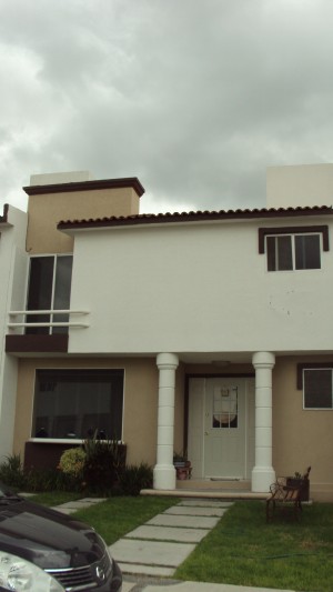 Miguel Poo Avisos dse propiedades en Mexico en Quer&eacute;taro |  Vendo casa en Juriquilla Mayoral II, Ideal para familia con ni&ntilde;os