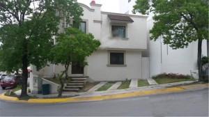 PROMOTORA INMOBILIARIA BUXADE Avisos dse propiedades en Mexico en Monterrey |  Casa jardines del paseo en esquina y frente a parque., Casa jardines del paseo en esquina y frente a parque. 